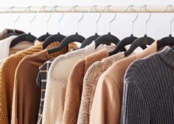 Güneş Işığı ile Isınan Kumaş Teknolojisi