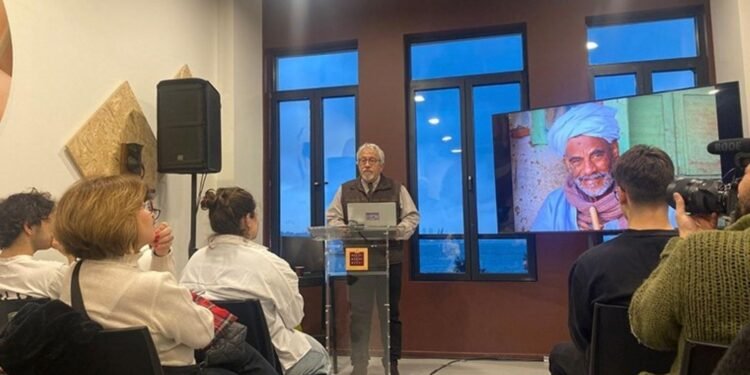 Kahveli Sohbetler Semineri Galataport’ta Başladı