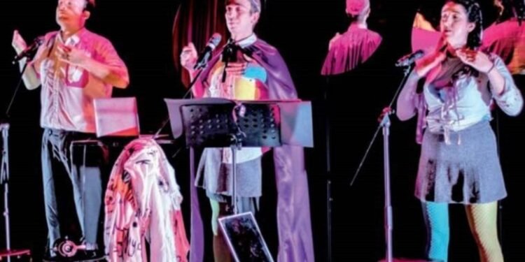 Of Ah Oh: Gençlerin Korku ve Arzuları Üzerine Yeni Bir Oyun