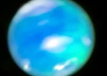 James Webb Teleskobu ile Neptün’ün Auroraları Keşfedildi