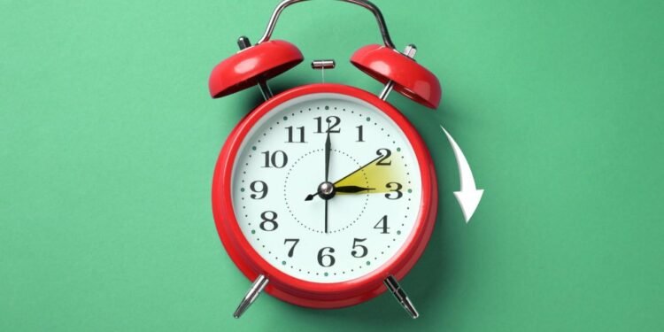 Yaz Saati Uygulaması: Tarihçesi, Faydaları ve Tartışmalar