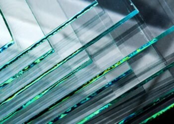 Yeni Cam Türü: Tuz ve Ses Dalgaları ile Üretim