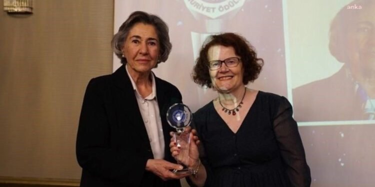 ÇYDD Laiklik Günü Ödül Töreni