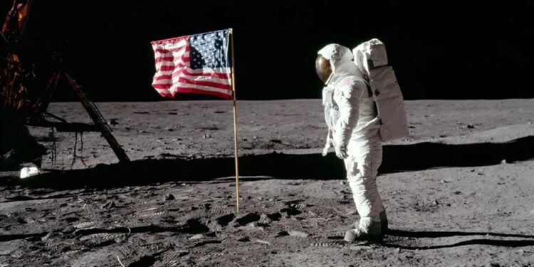 Dünya Atmosferi ve Uzay Sınırı Hakkında Bilinmeyenler