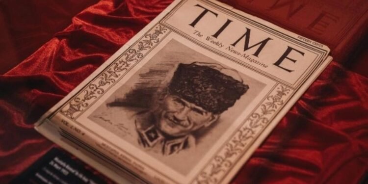 Karanlıkta Akan Bir Yıldız: Mustafa Kemal Atatürk Sergisi