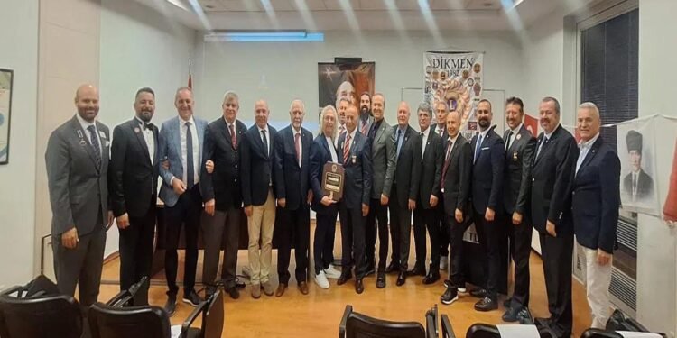 Ali Nihat Yavşan’a Uluslararası Lions Kulüpleri’nden Prestijli Melvin Jones Ödülü