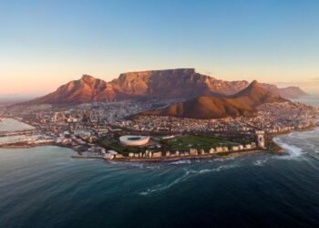 Güney Afrika Topraklarında Beklenmedik Yükselme: Su Kaybının Etkisi ve Yeni Bulgular