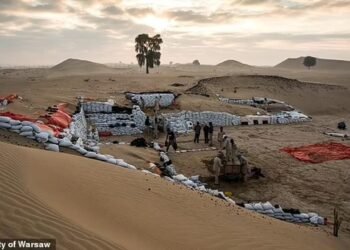 Suudi Arabistan ve Birleşik Arap Emirlikleri Arasında Gizemli Rub’ al-Khali Çölü’nün Yeni Keşfi