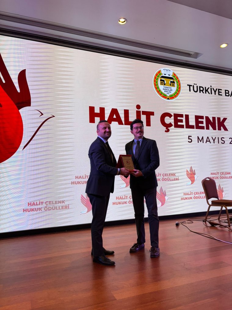 Başarı ve Katkı Ödülleri