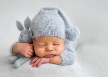 Yeni Doğan Bebeklerin Benzersiz Kemik Yapısı ve Gelişim Süreci