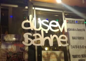 Samsun’da Tiyatro Sanatına Önemli Bir Katkı: Düşevi Oyuncuları ve Eğitimleri