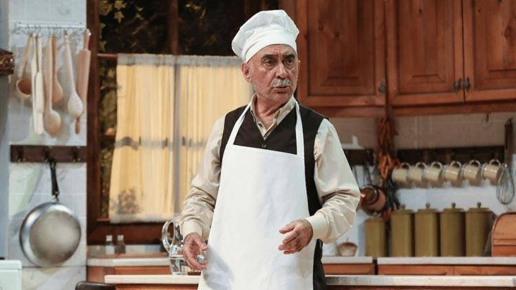 Şener Şen’in 40 Yıl Sonra Tiyatro Sahnesine Dönüşü ve Zengin Mutfağı Gösterisi