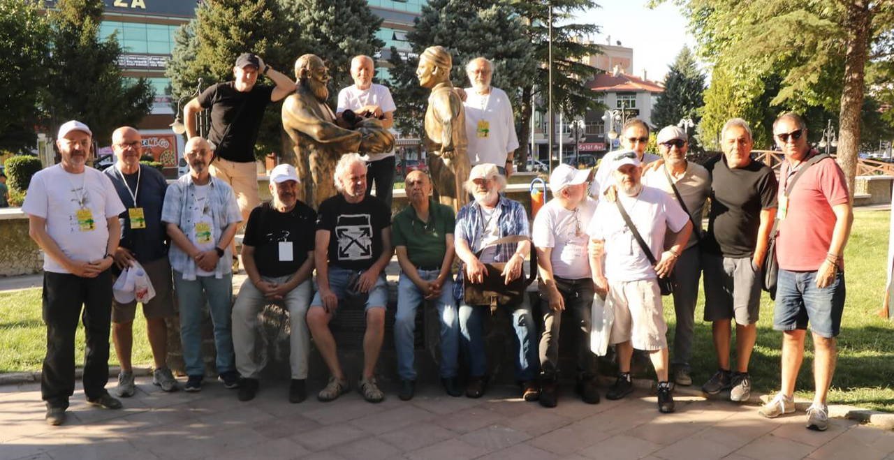 Yeniden Birlikte ve Güçlü Bir Adım
