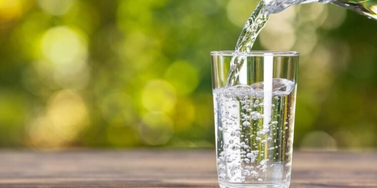 Havadan su üretmenin yeni bir yolu keşfedildi