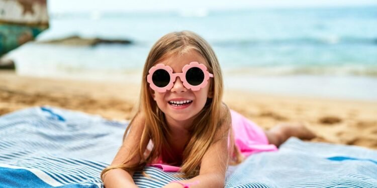 Korkutan araştırma: İnternetten aldığınız güneş gözlüklerine güvenmeyin!