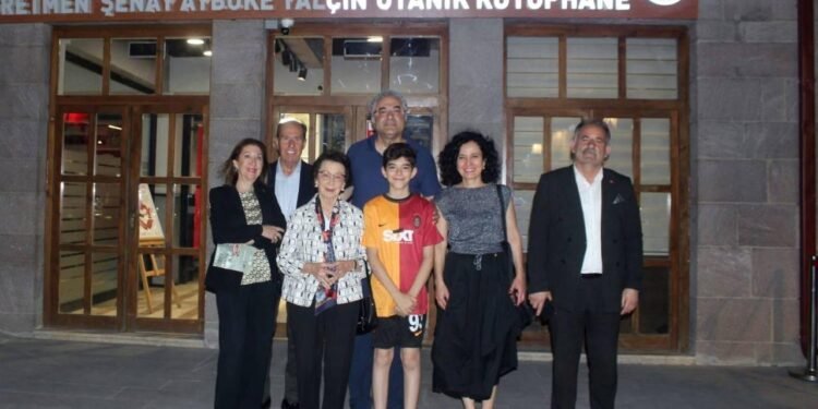 Özden Toker ve Ailesinden Mamak Belediyesi Kültür Merkezi Ziyareti