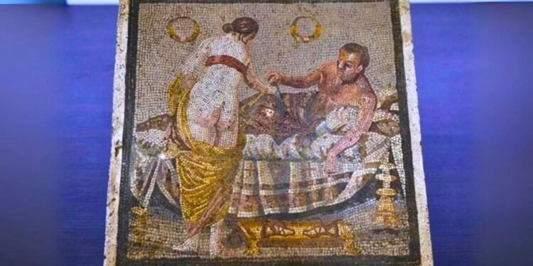 Pompeii Antik Kentinden Çalınan 2 Bin Yıllık Mozaik 80 Yıl Sonra Gün yüzüne Çıktı