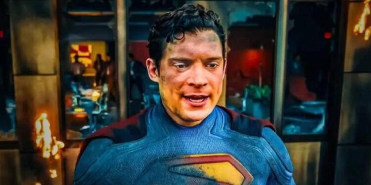 Superman’in Efsanevi Yolculuğu ve Güncel Yorumları