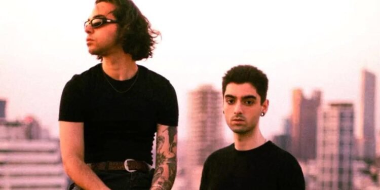 Türk Rock Müziğinin Son Kalanları: Geçmişten Geleceğe Bir Yolculuk