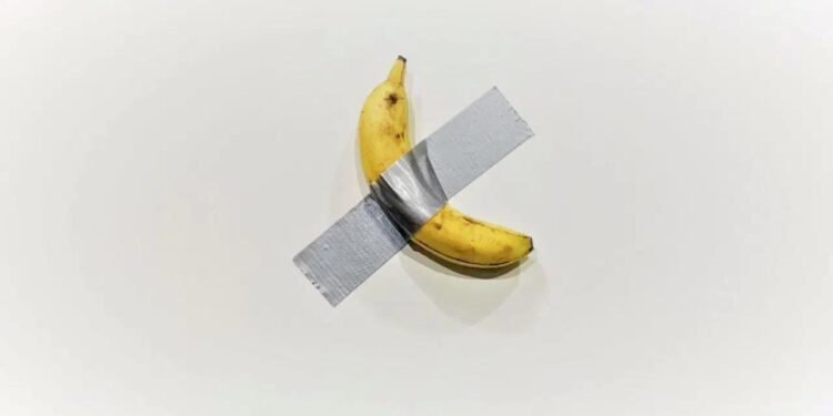 Ünlü Muz Sanatı Eseri ‘Comedian’ Bir Kez Daha Çalındı ve Yenilendi