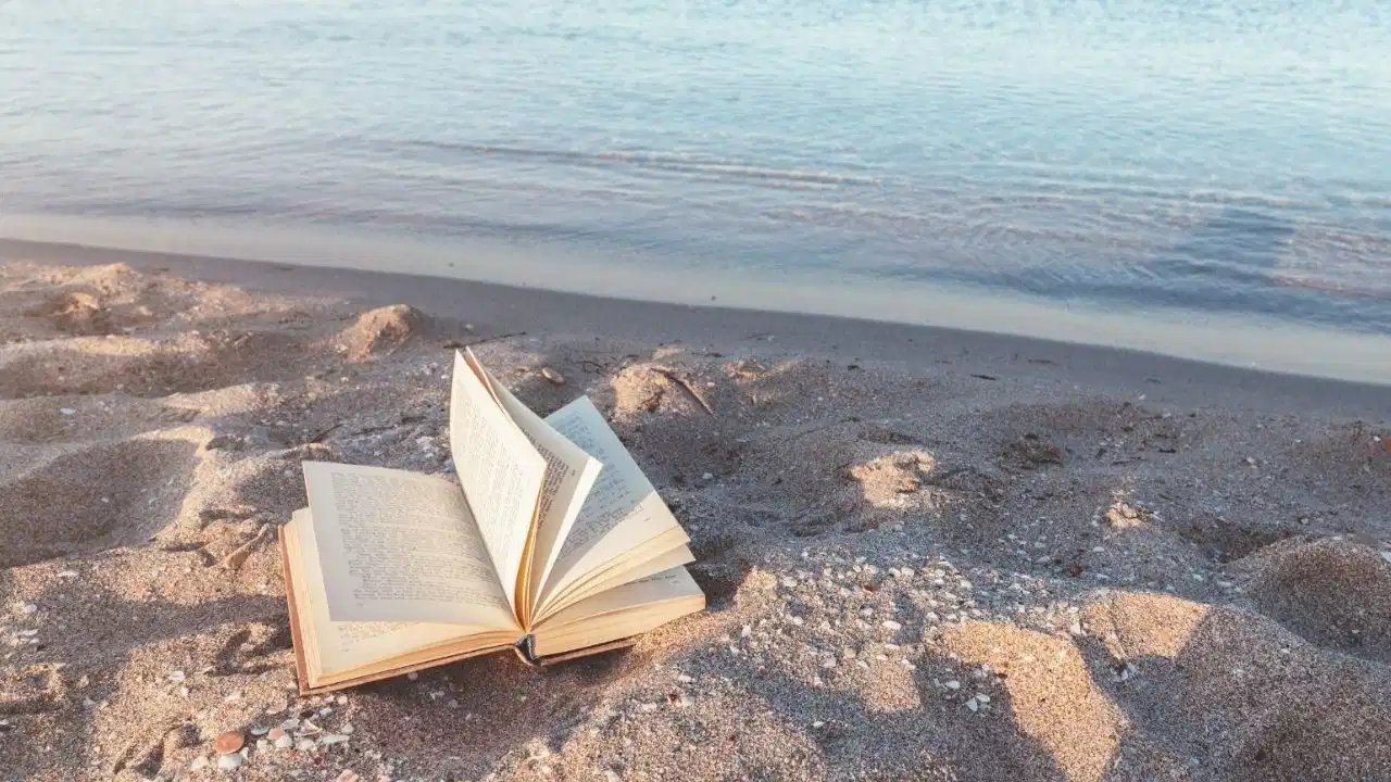 Tatilinizde zihninizi ve ruhunuzu besleyecek eşsiz kitaplar
