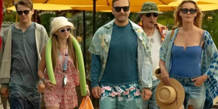 Aksiyon, gerilim, komedi ‘Önemsiz Biri 2’ ile psikolojik dram ‘Işık’ ile gösterime girdi: Stone’nun dönüşü