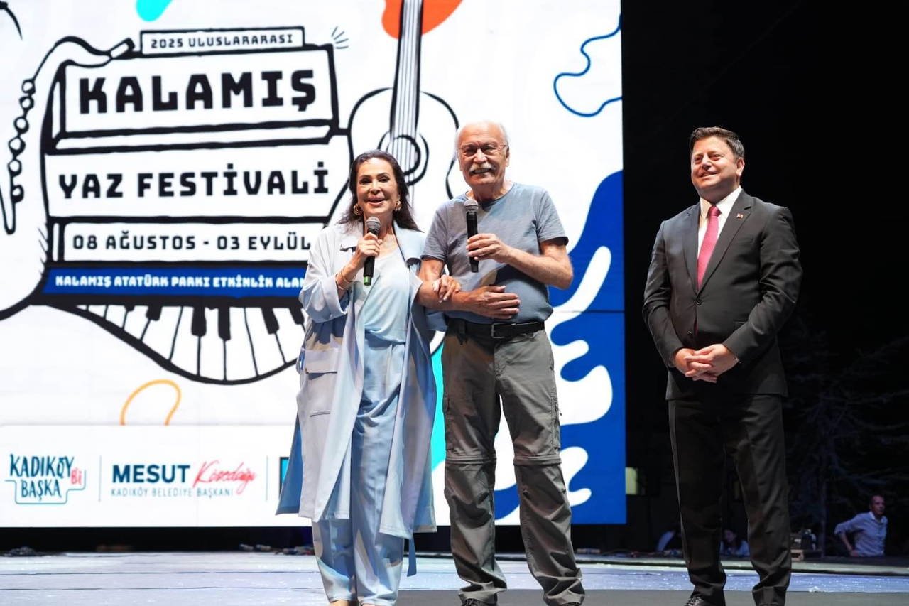 Kalamış Yaz Festivali, Şoray’ın da katıldığı film gösterimiyle başladı: ‘Sultan’lı açılış