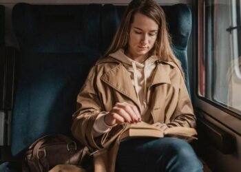 Seyahat tutkunlarına özel: Seyahat sırasında okuyabileceğiniz yol temalı 5 kitap