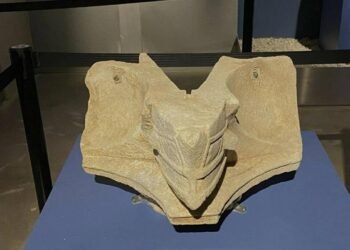 Aigai Meclis Binasındaki Güneş Saati: Antik Dünyanın En Detaylı Örneği