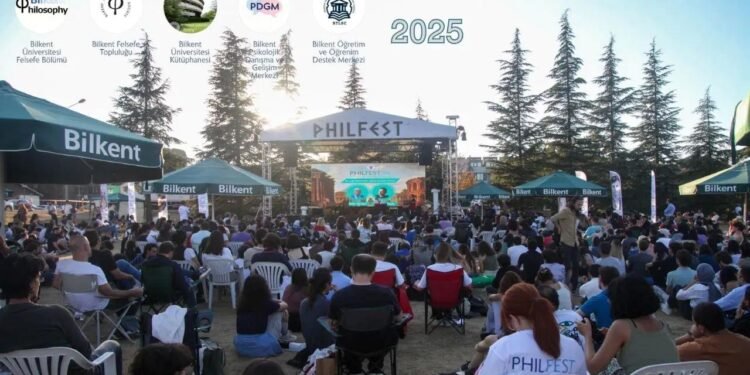 Bilkent Felsefe Şenliği: Düşünmenin Kapılarını Her Yaşa Açarak İçeriye Davet