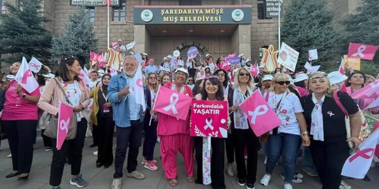 Muş’ta Uluslararası Onkoloji Günleri: Farkındalık Yürüyüşüyle Kanserle Mücadele