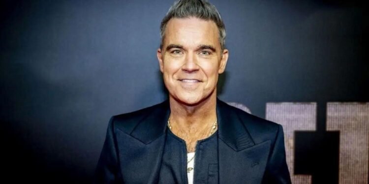 Robbie Williams İstanbul Konserinde İzleyici Deneyimini Ön Plana Çıkarıyor: Ataköy Marina’da Heyecan Dolu Akış