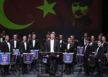 ADOB ile Deniz Kuvvetleri Bandosu Cumhuriyet Bayramı İçin Özel Konserde Buluştu