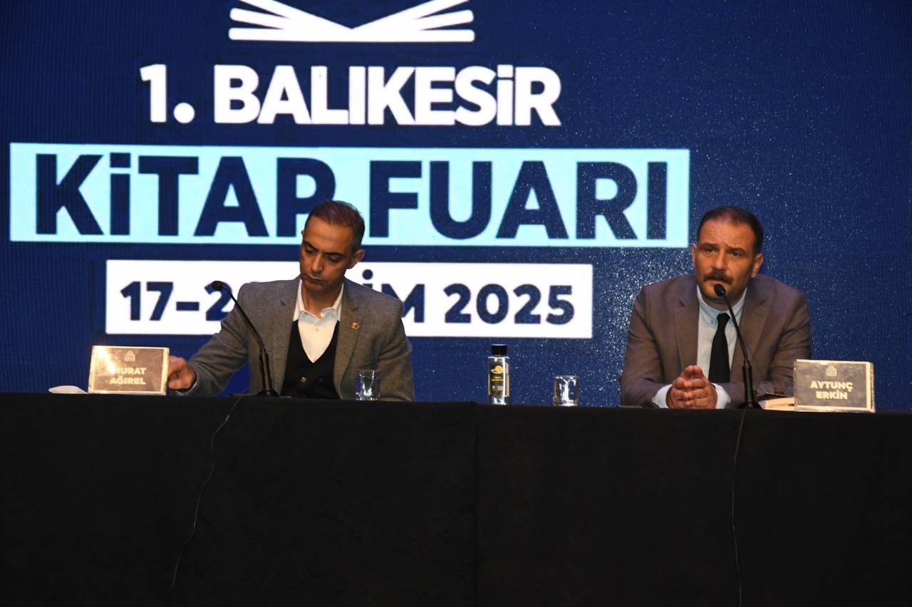Balıkesir Kitap Fuarı: Üç Günde Onbinler Akın Etti ve İçerik Dolu Konuşmalar