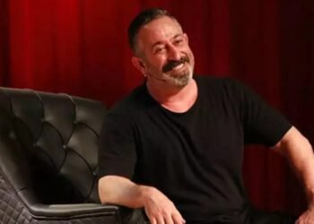 Bana Bir Telefon Geldi: Cem Yılmaz’ın Kayyum Tartışması İzmir Gösterisinde Gündem Oldu