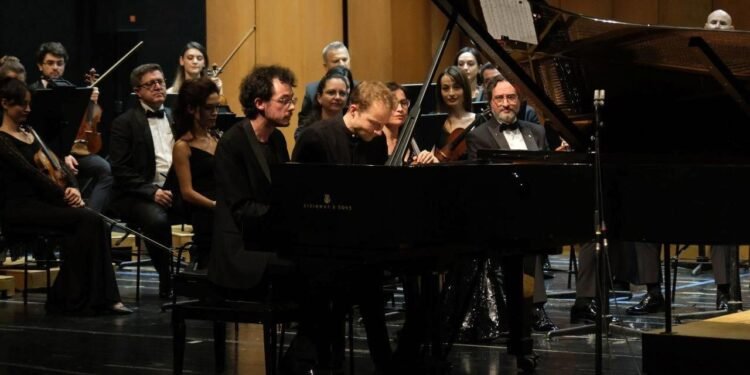 BBDSO’da Niklas Benjamin Hoffmann Yönetiminde Akşam: Beethoven Piyano Konçertosu ve Senfoni No.4