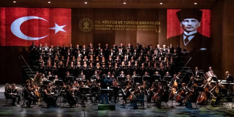 Cumhuriyet Bayramı Müzikal Yolculuklar: Ulusal Uyanış ve Çocuk Senfoni ile Atölyeler