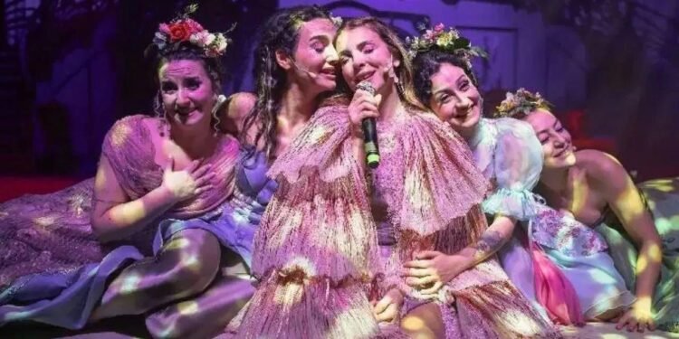 Gurur ve Önyargı* (*gibi Bir Şey): BKM ve DOT’tan Yeni Bir Tiyatro Deneyimi