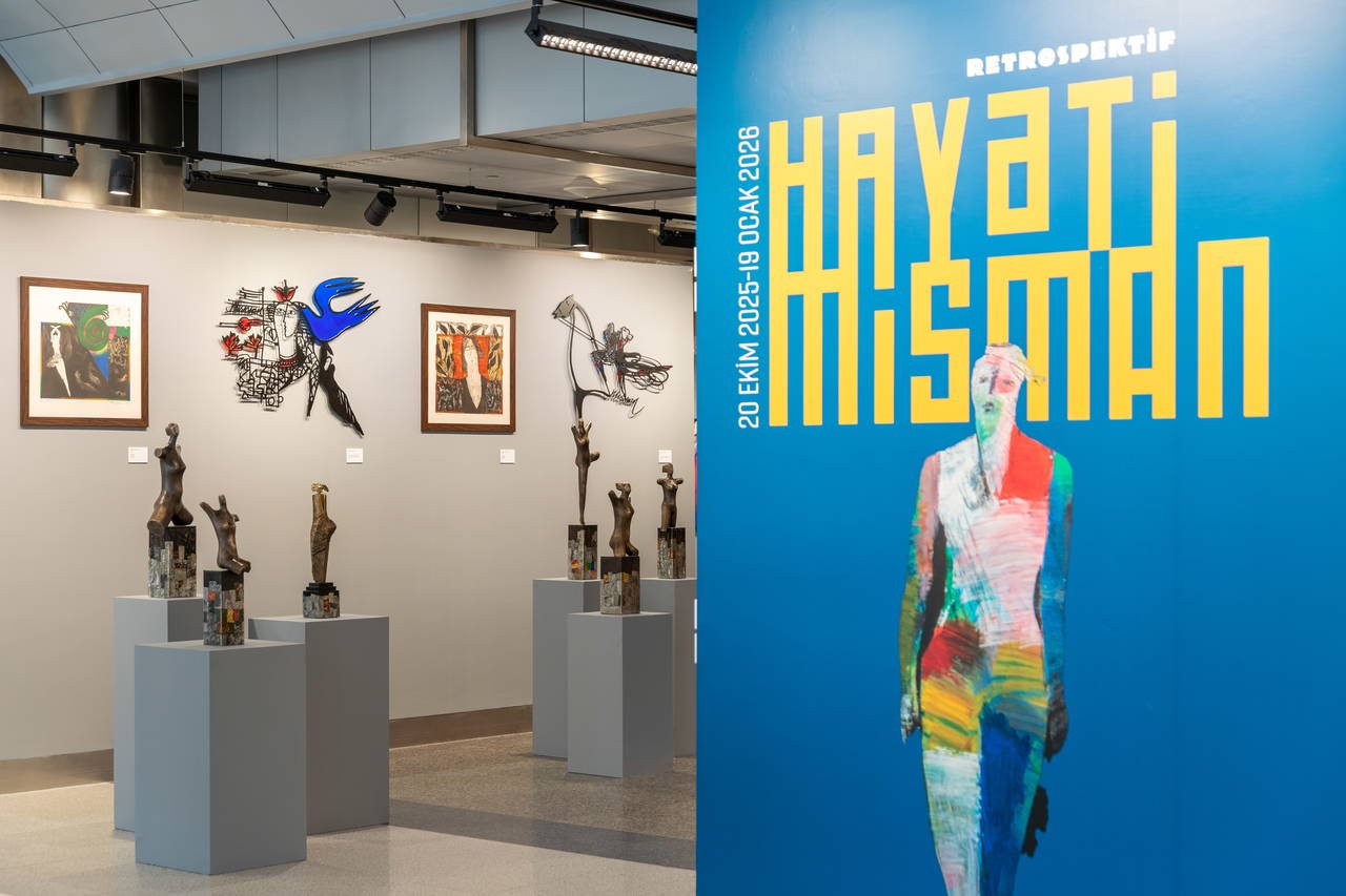 Hayati Misman: Gravüre Dünyadan Yağlıboya ve Heykele Uzanan Bir Yolculuk sergisi Ankara’da