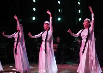 İzmir Devlet Türk Dünyası Dans ve Müzik Topluluğu’nın Cumhuriyet Bayramı Özel Konseri: 102. Yıla Özel Sahne