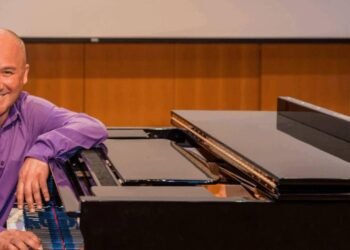 Klasikten Caza: Burçin Büke ile Müzikal Bir Yolculuk Prömiyeri