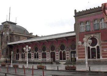 Sirkeci Garı Restorasyonu ve İnsan Kaynakları Krizi Üzerine Bir Değerlendirme
