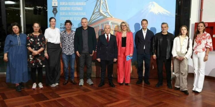 Bursa Edebiyat Festivali: Cesaret Temasıyla Kültür ve Edebiyatın Buluşması