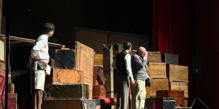 Cimri Oyunu Sahne Aldı: Bursa’da Sahneye Çıkan Fransız Klasiği