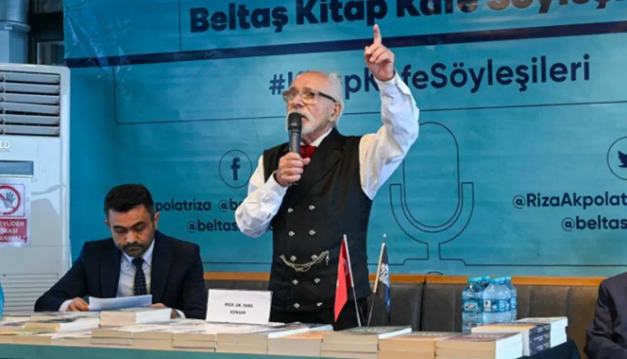 Hayatla Yüzleşen Bir Öğreti: Emre Kongar'ın Yeni Kitabını Beşiktaş'ta Okurlarıyla Buluşturan Anlatı