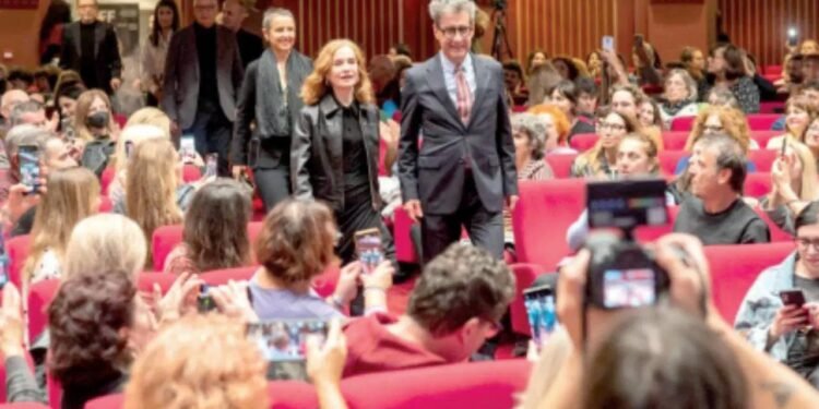 Isabelle Huppert’e Selanik Uluslararası Film Festivali’nde Onur Ödülü ve Sahne-İnceleme
