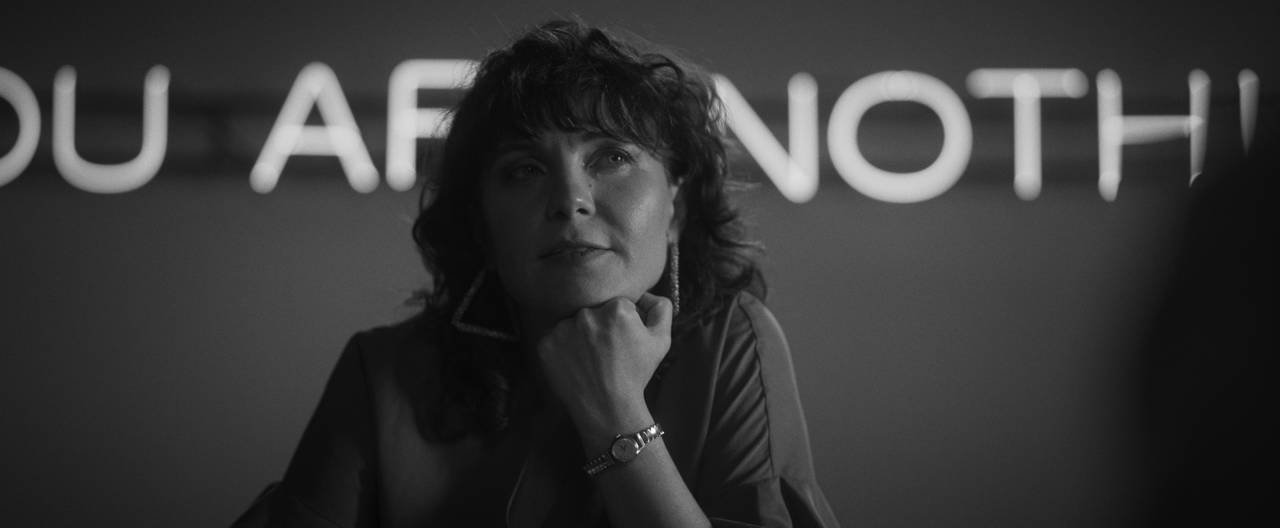 İsimsiz Eserler Mezarlığı: Sanatın Kapitalizmle Sınandığı Bir Kamera Hikayesi