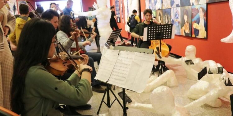 İstanbul Uluslararası Çocuk ve Gençlik Sanat Bienali 8. Kez Kapılarını Açmaya Hazır