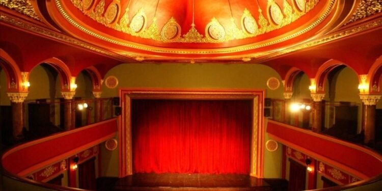 İstanbul’da Bu Hafta: Sergilerden Konserlere, Tiyatrodan Festivallere Zengin Kültür Akışı