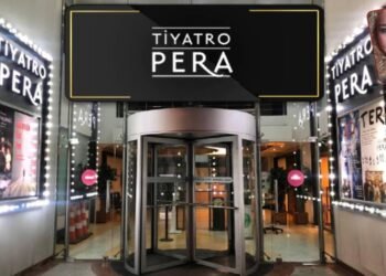 Martı’nın Taşra Sahnesinde Yeniden Doğuşu: Tiyatro Pera’nın Yeni Sezonda Sahnede